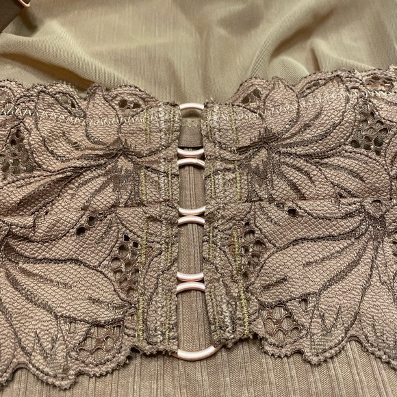 Aerie Juniors Womens Large Brown Ribbed Pull On Bralette Lace Back Shelf Bra NWT - Picture 3 of 7